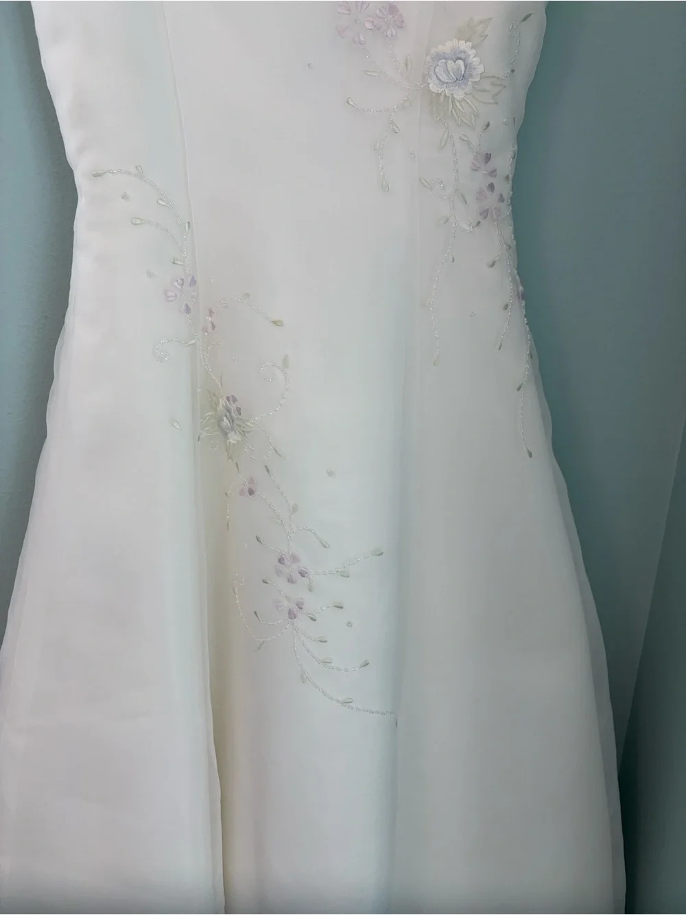 David's Bridal Ivory Floral Appliqué A-Line Dress - Picture 3 of 14
